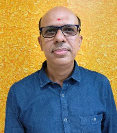 Mr. Shyamsundar Ramchand Khanchandani